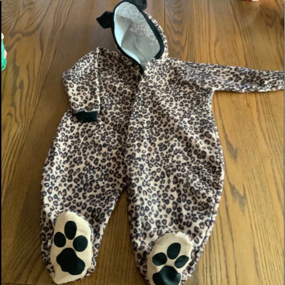 Baby cheetah costume